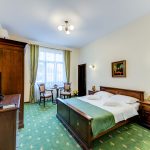 _aib3568_69_70_71_72_interiorroom
