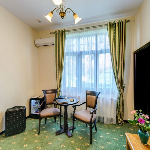 _aib3652_3_4_5_6_interiorroom