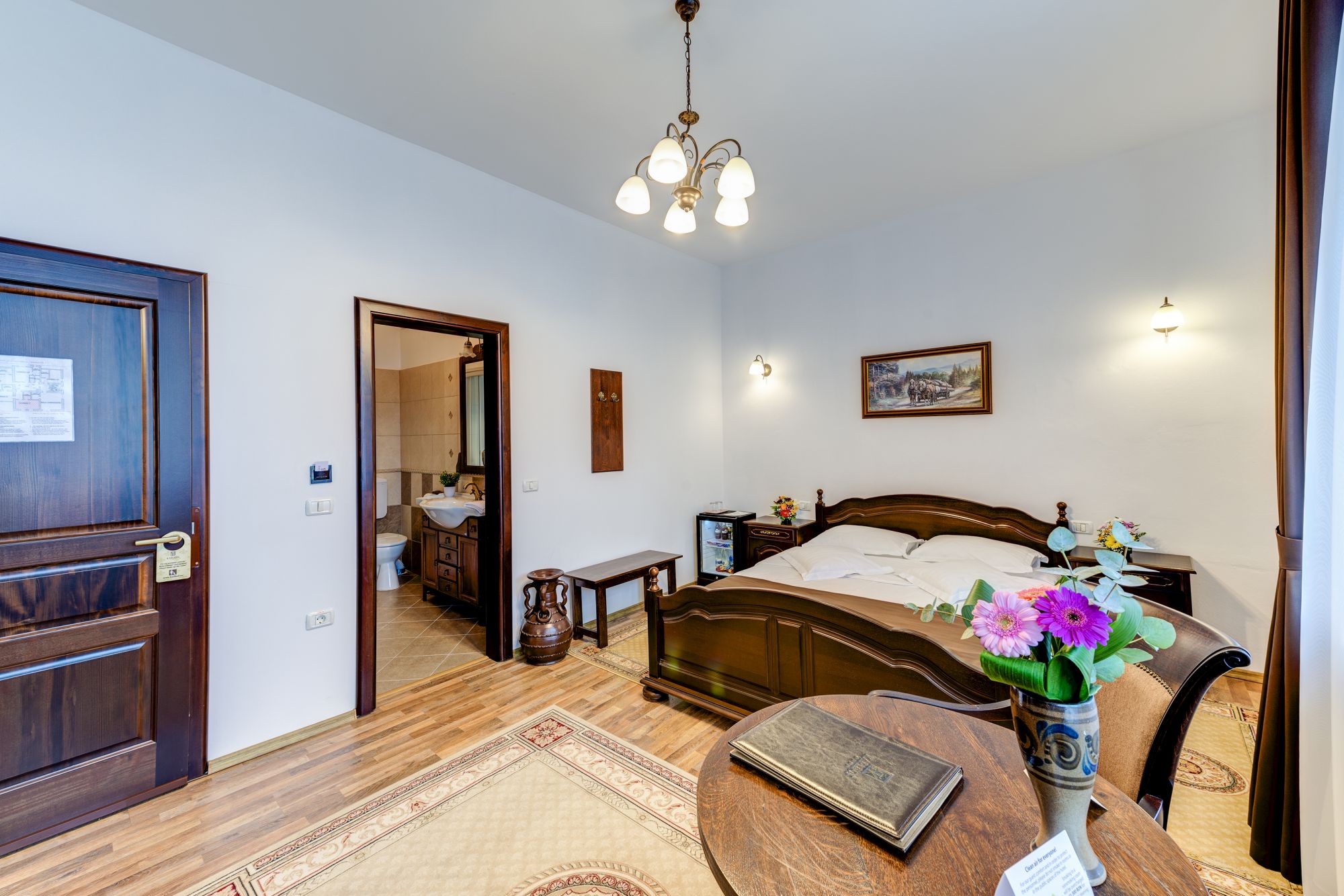 _aib3897_898_899_900_901_interiorroom