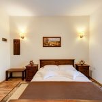 _aib3932_3_4_5_6_interiorroom